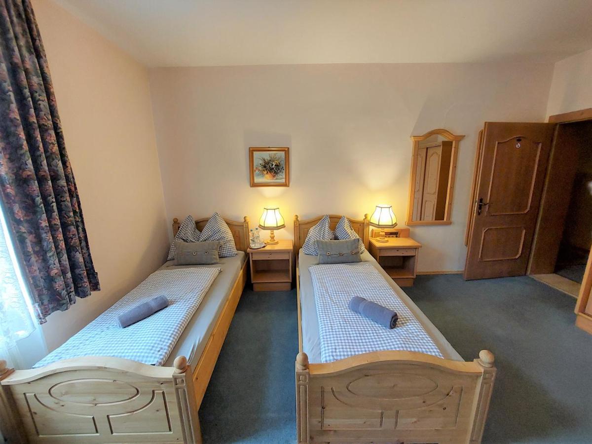 3 Raben - Leoben - Zimmer Fuer Geschaeftsreisende, Urlauber, Monteure Und Handwerker, Polski Pensjonat Austria Dış mekan fotoğraf